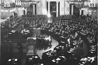 В петербургский филармонии откроется выставка к 120-летию работы Госсовета в Дворянском собрании